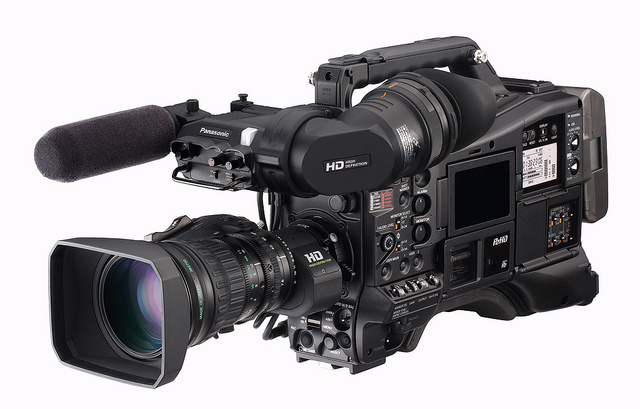 Panasonic Announces Pricing, Delivery of AJ-PX5000G 2/3-Inch, 2.2M 3-MOS Shoulder-Mount 4