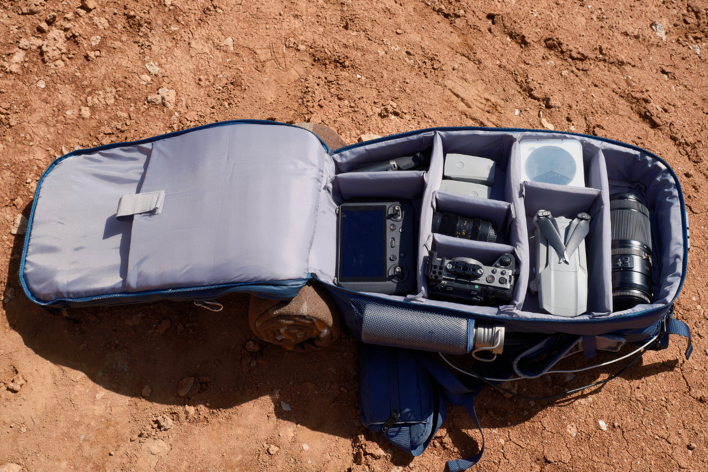 BLUETTI Handsfree Series: a new solar backpack for creatives