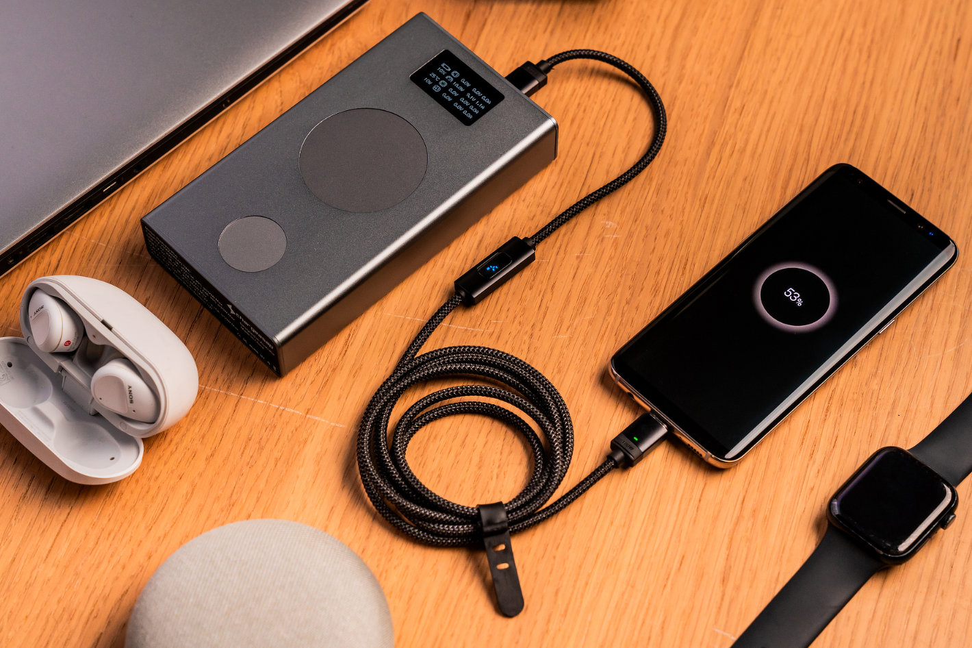  Connect Pro: one cable to charge all your devices