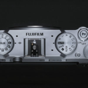 FUJIFILM X-M5: three microphones and 6.2K/30P movie recording